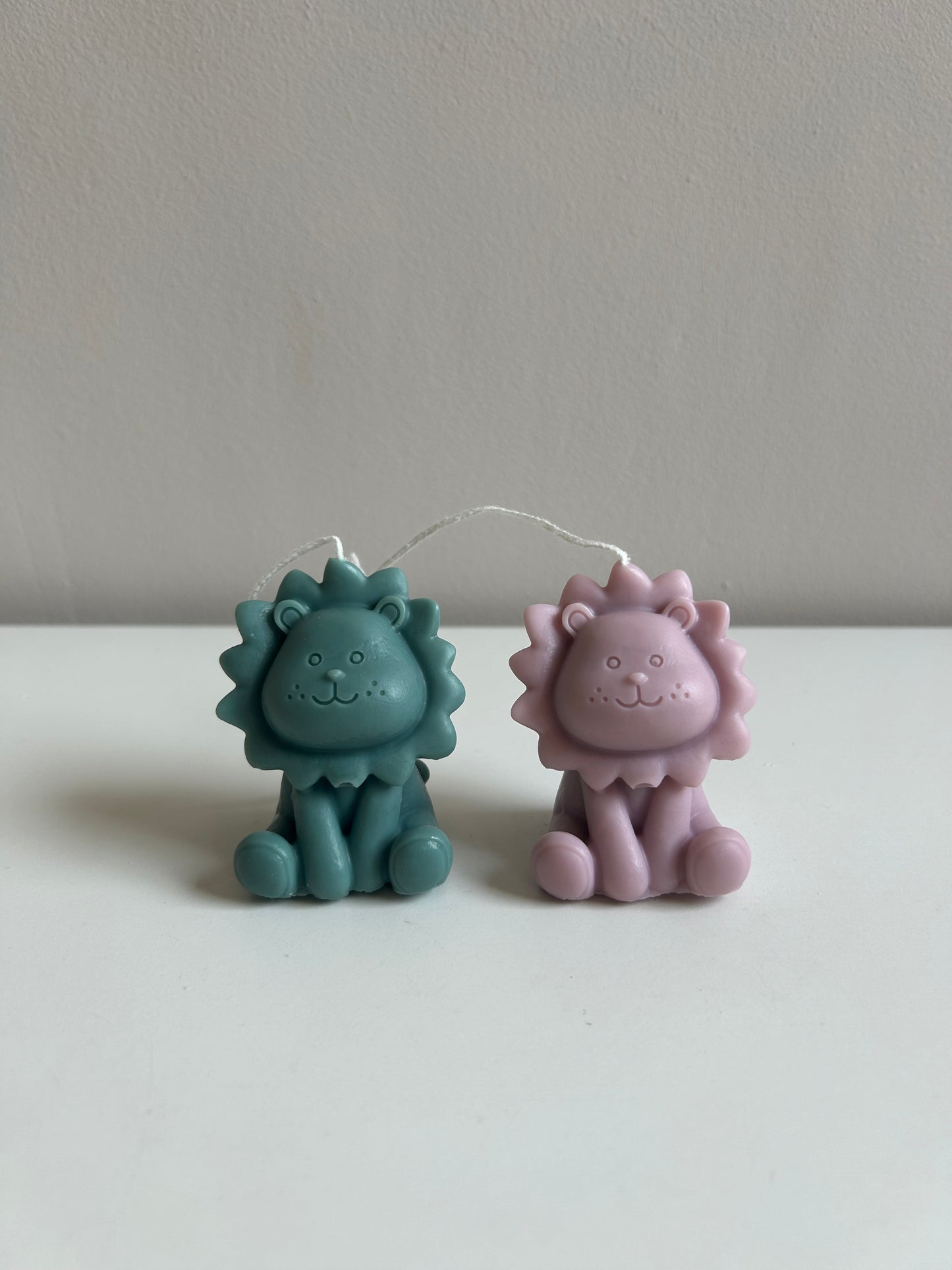 Lion candle