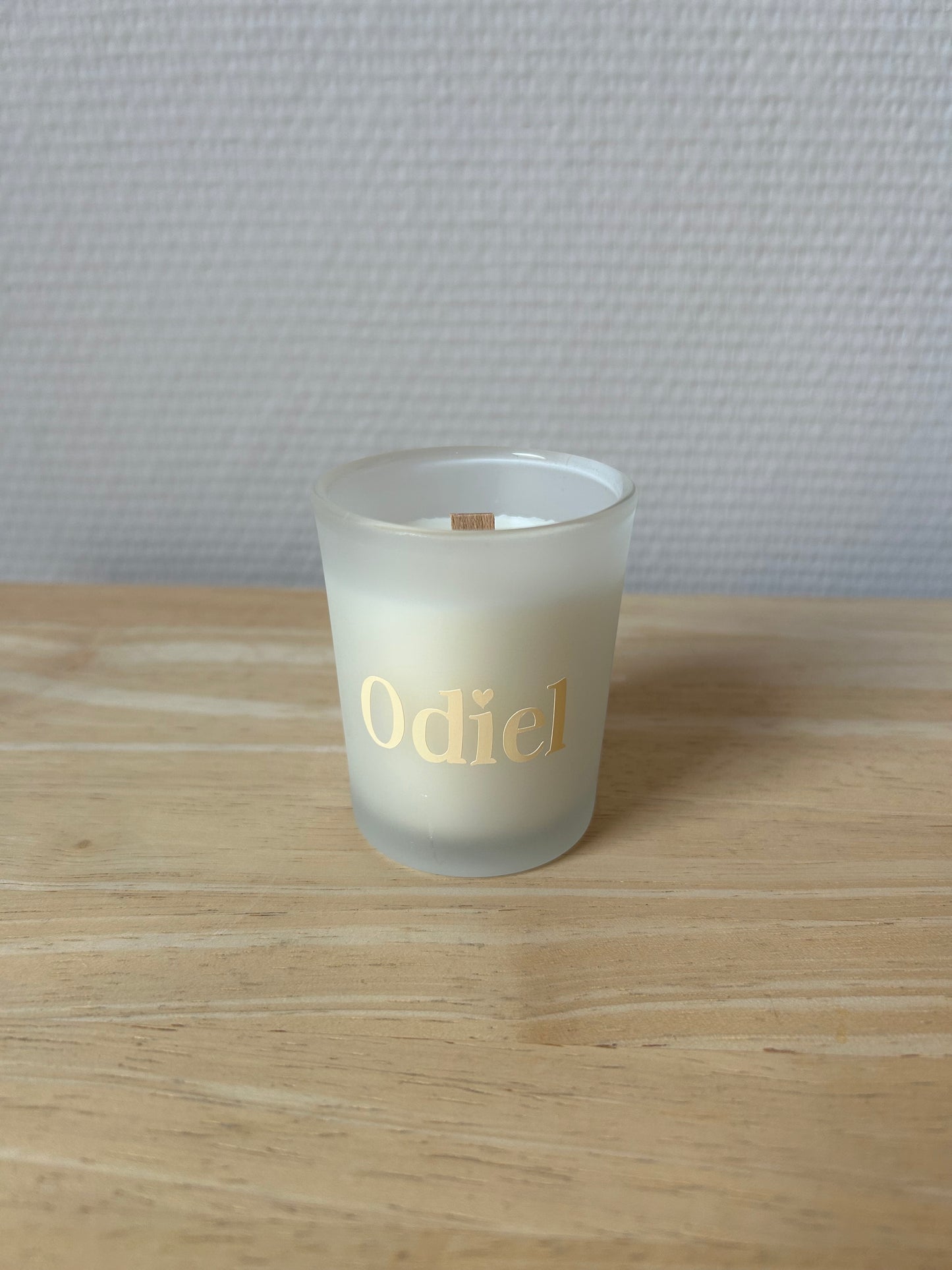 Gepersonaliseerd kaarsje met houten wiek - Wood wick candle