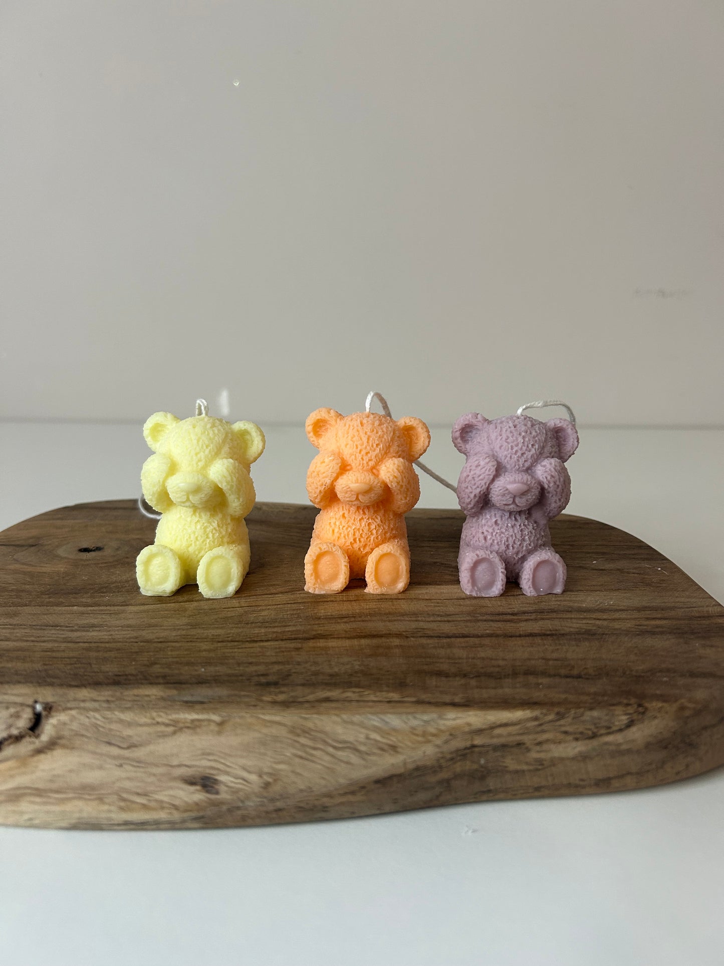 Kiekeboe beer kaars - Peekaboo bear candle