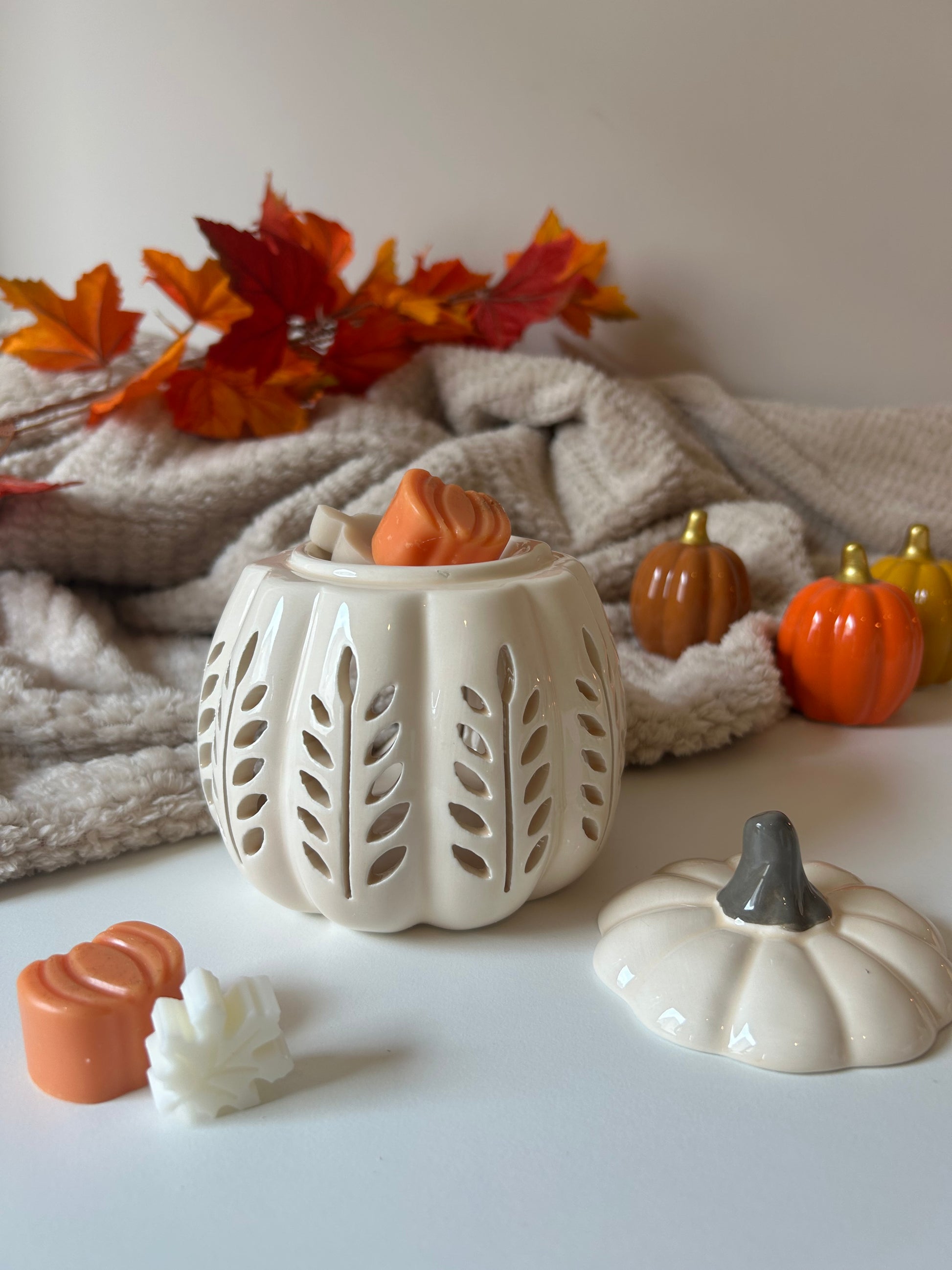 Pumpkin wax burner 