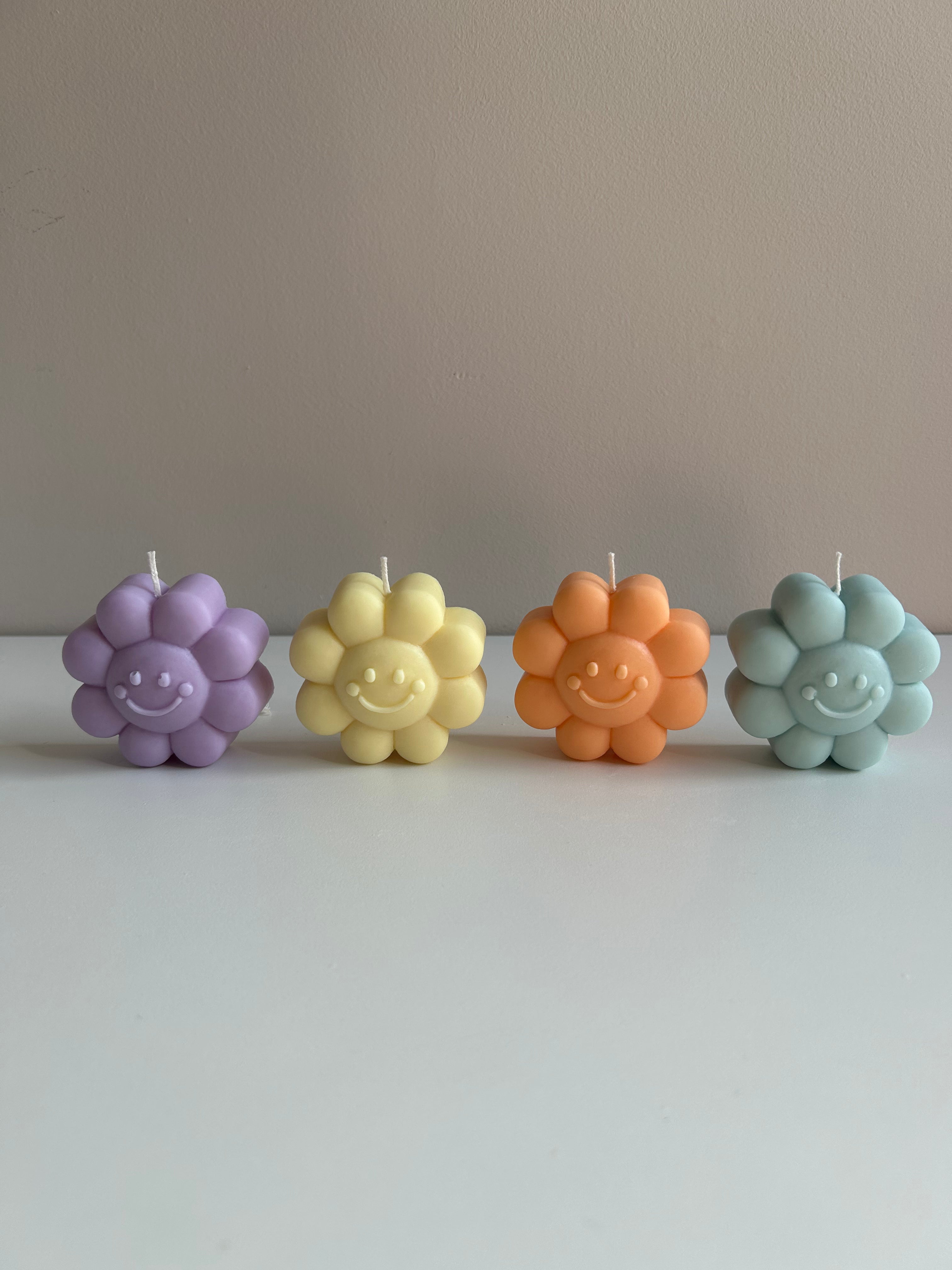 Smiley candles 
